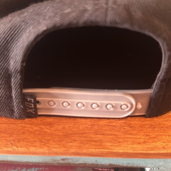 Fox Head Racing Snapback Flat Bill Hat Cap, Adjustable, Black And Gray With Logo - Picture 3 of 5